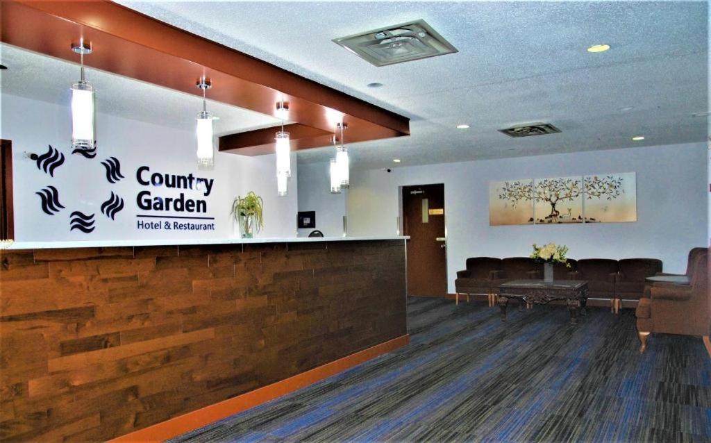 Country Garden Inn & Restaurant Smoky Lake 外观 照片