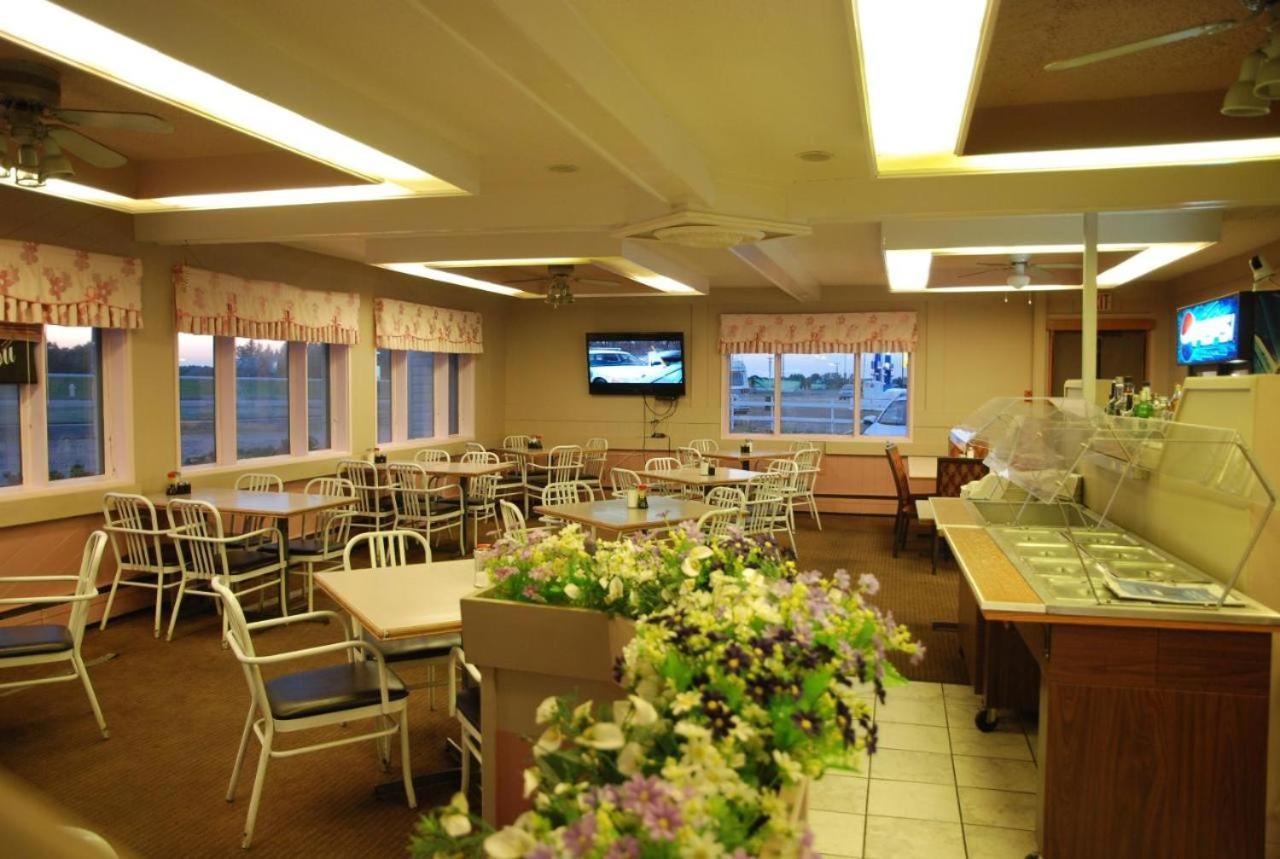 Country Garden Inn & Restaurant Smoky Lake 外观 照片